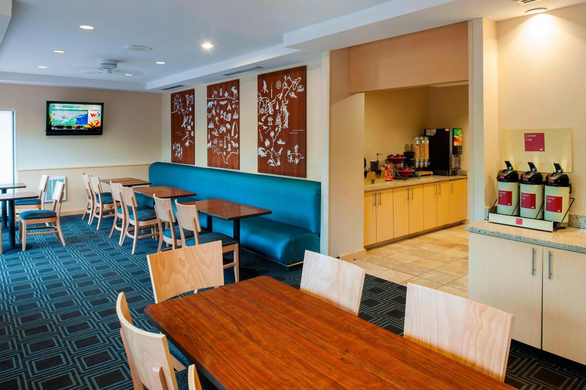 Towneplace Suites By Marriott Bethlehem Easton/Lehigh Valley Hollo Εξωτερικό φωτογραφία